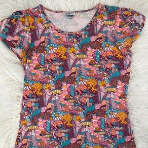 Blue Platypus "Groovy Mushroom print top" NWOT